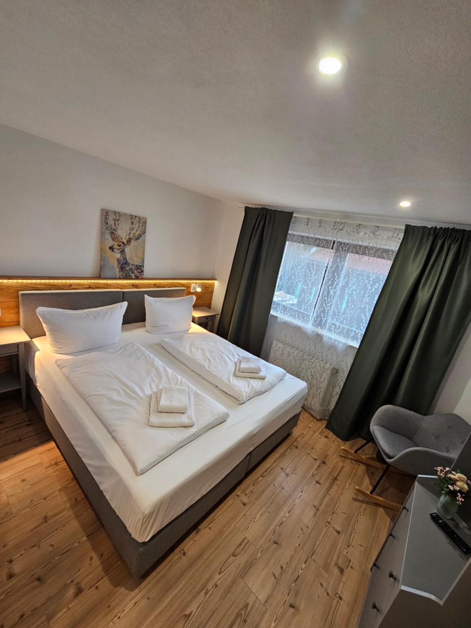 Landhotel Bartlehof ชลูคซี ภายนอก รูปภาพ
